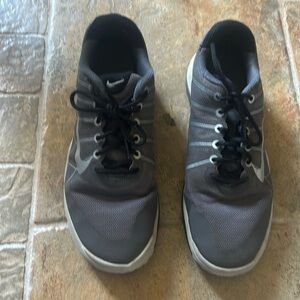 Big kids Nike golf shoes